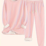 Relaxed Lounge Set