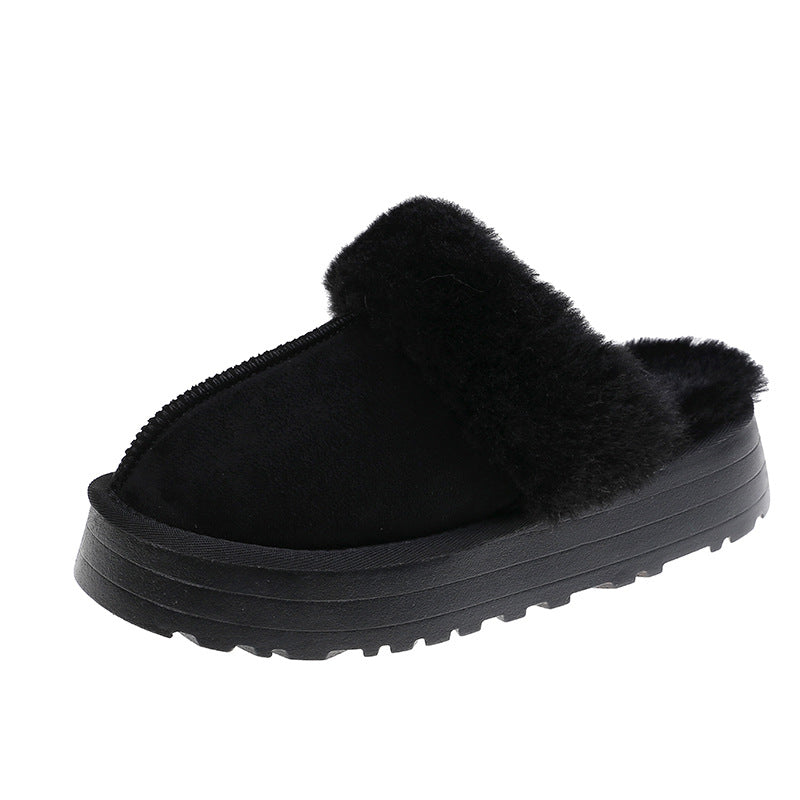 Plush Fleece Lined Slip-On Slippers for Cosy Indoor Comfort