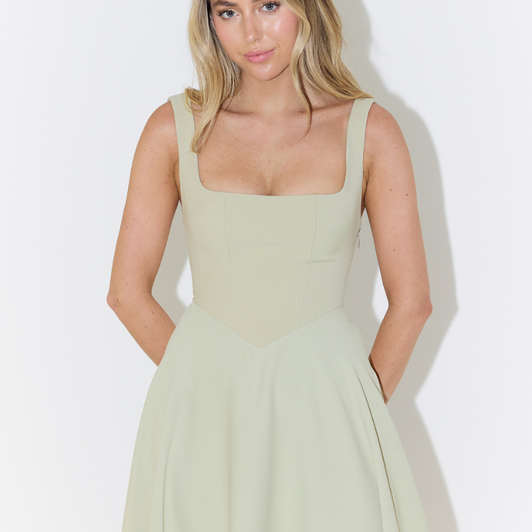 Ophelia | Elegance Midi Dress