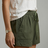 Women’s Shorts with Drawstring Waist and Relaxed Fit