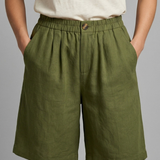 Women’s Shorts with Elastic Waistband and Side Pockets