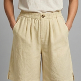 Women’s Shorts with Elastic Waistband and Side Pockets