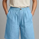 Women’s Shorts with Elastic Waistband and Side Pockets