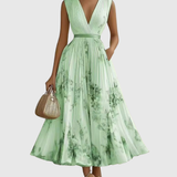 Women's Floral Plissé Midi Dress - V-Neck and Pleated Detail