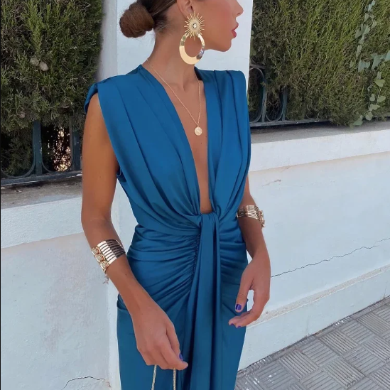 Women's Sleeveless Ruched Maxi Dress - Wedding Guest Dress with Deep V-Neck