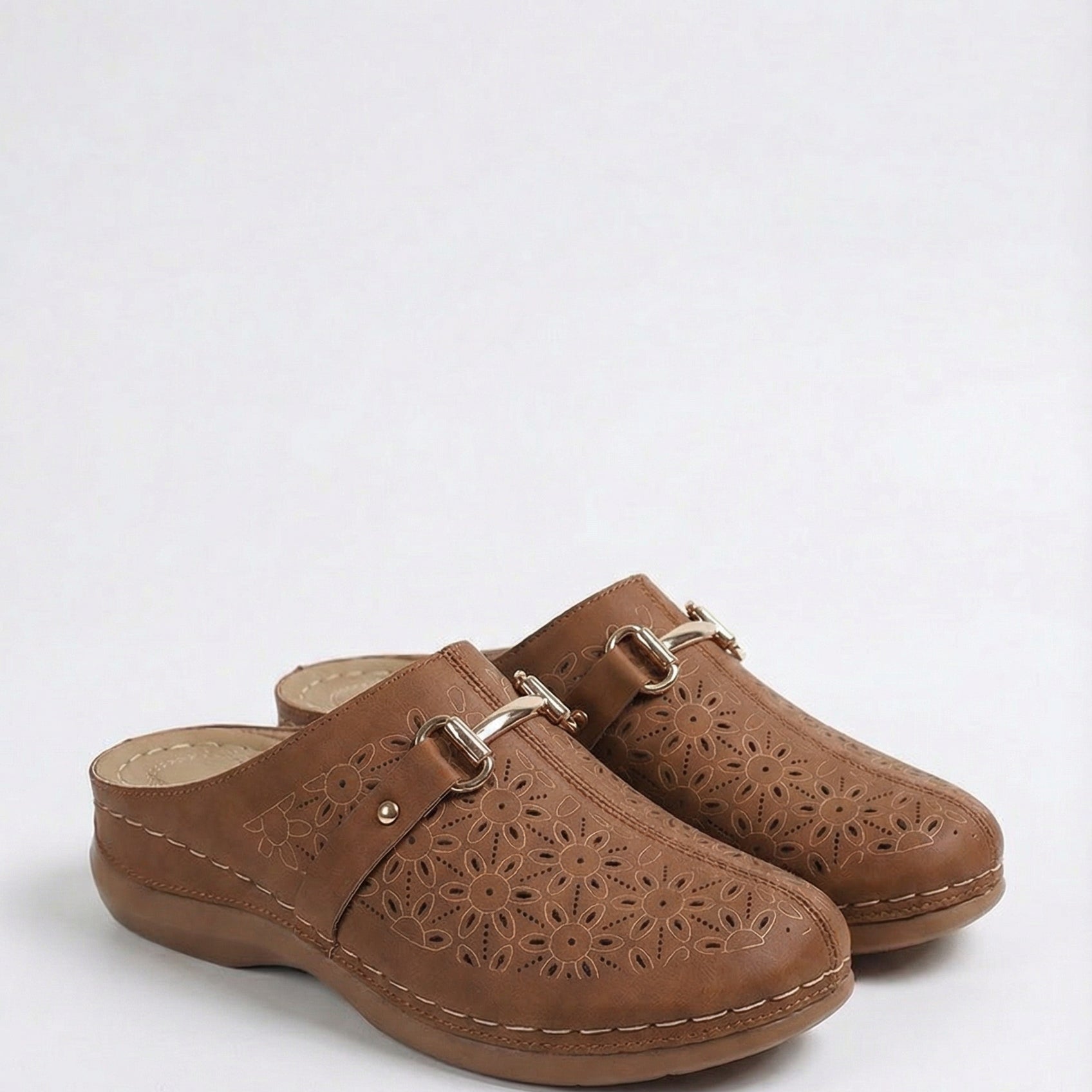 Women Lightweight Outdoor Slippers - Comfortable Design for Summer